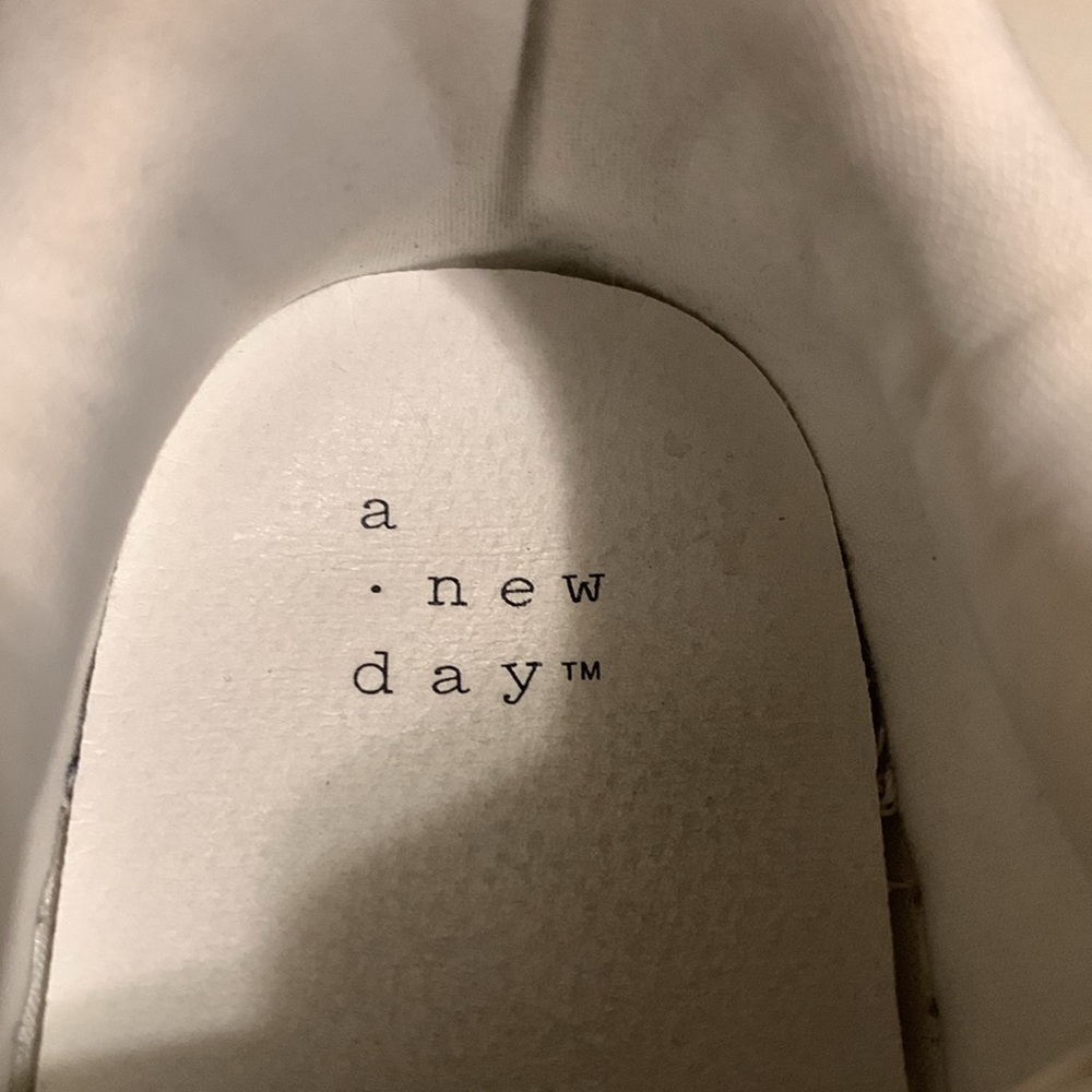 A New Day Women’s White Sneakers - Picture 5 of 8